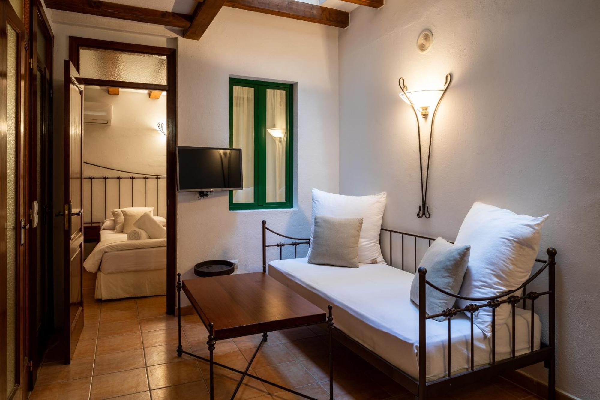 Apartamentos Mariano Ibiza Bagian luar foto