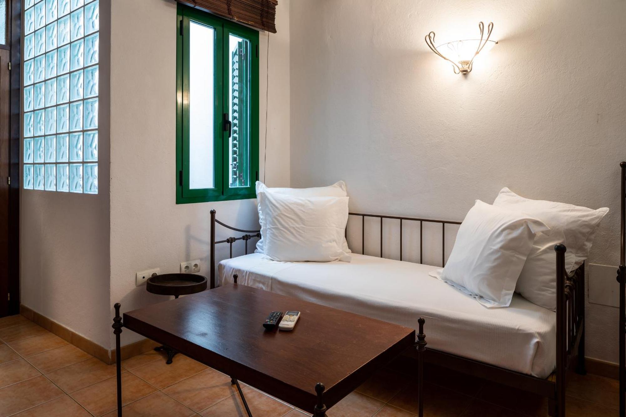 Apartamentos Mariano Ibiza Bagian luar foto